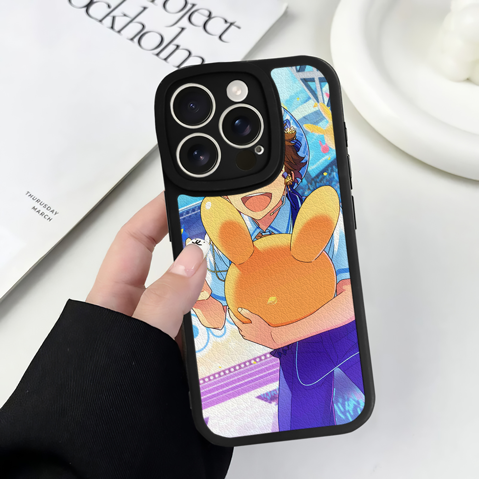 （画像用） あんさんぶるスターズ! Ensemble Stars 【iPhone 16シリーズ対応】シリコンスマホケース（レザー調） 材質：シリコン